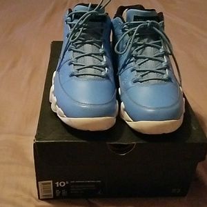Air Jordan 9 Retro low